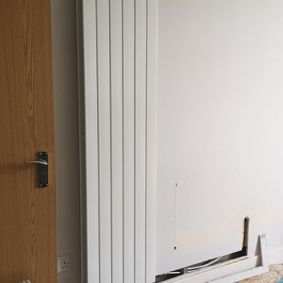 Vertical radiator