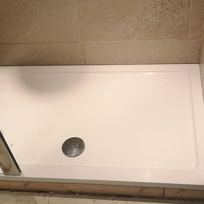 Shower tray