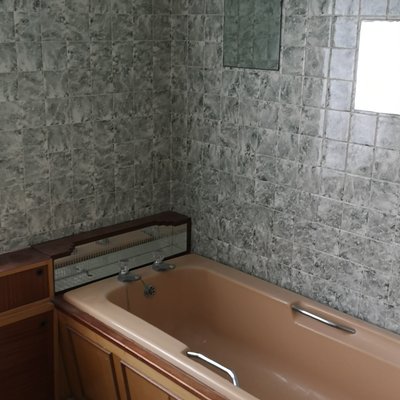 Bathroom install