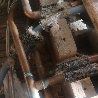 Noisy heating pipes
